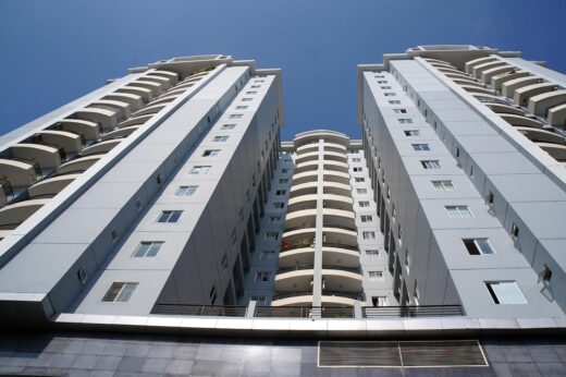 Gestion&#x20;des&#x20;Conflits&#x20;en&#x20;Copropri&#x00E9;t&#x00E9;&#x20;&#x00E0;&#x20;Antibes&#x20;&#x3A;&#x20;Le&#x20;R&#x00F4;le&#x20;de&#x20;l&amp;&#x23;8217&#x3B;Expert&#x20;Immobilier